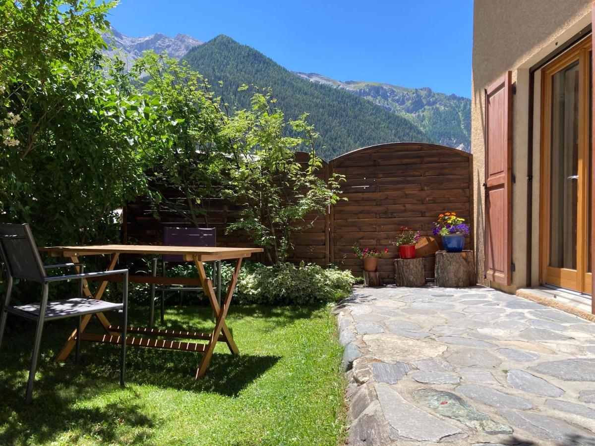 La Saume Appartement Ceillac Buitenkant foto
